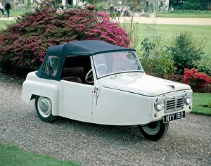 Three Wheeled Prints: 1954 Reliant Regal, Mk 1