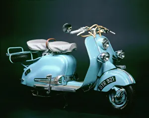 Motorbike Prints: 1957 Lambretta LD 150