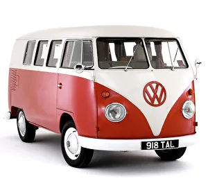 Volkswagen Prints: 1963 Volkswagen Devon Camper van