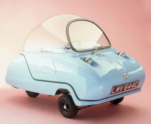 Microcar Prints: 1964 Peel Trident bubble car