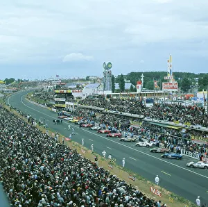 Start Prints: 1966 Le Mans start