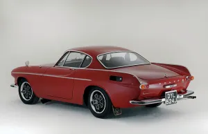 Rear Three Quarters Prints: 1970 Volvo 1800E