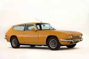 Classic Collection: 1972 Reliant Scimitar GTE. Creator: Unknown