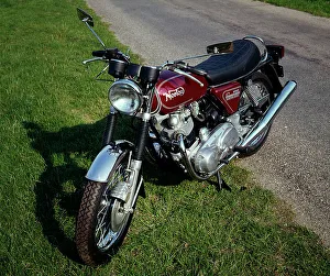Norton Prints: 1974 Norton Commando Interstate 850cc
