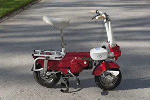 1975 Carnielli fold-up moped. Creator: Unknown