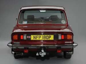 1976 Prints: 1976 Triumph 2500s