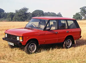 1985 Prints: 1985 Range Rover. Creator: Unknown