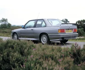 Country Lane Prints: 1987 BMW M3