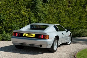 Beaulieu Prints: 1989 Lotus Esprit
