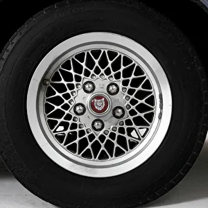 Alloy Prints: 1991 Jaguar XJS V12