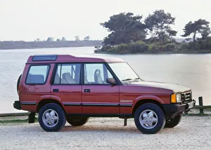 Off Road Prints: 1991 Land Rover Discovery. Creator: Unknown