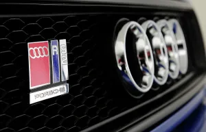 Audi Prints: 1995 Audi RS2 Estate