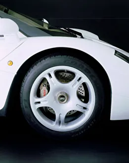 Mclaren Prints: 1995 McLaren F1 road car wheel
