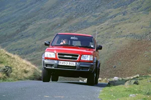 Four Wheel Drive Prints: 1998 Isuzu Trooper Duty