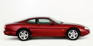 1999 Jaguar XK8 coupe