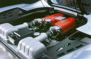 2000 Ferrari 360 Modena Spyder engine