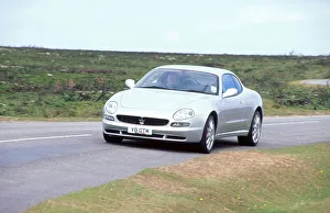 Front Three Quarters Prints: 2000 Maserati 3200 GT
