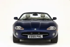 Soft Top Prints: 2001 Jaguar XK8 Convertible 4. 0 litre. Creator: Unknown