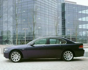 Executive Prints: 2002 BMW 745i