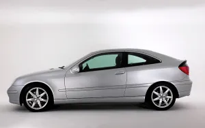 2003 Mercedes Benz C200k Coupe