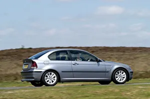 Compact Prints: 2004 BMW 318 Compact