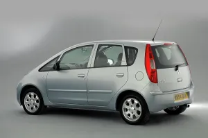 2004 Mitsubishi Colt