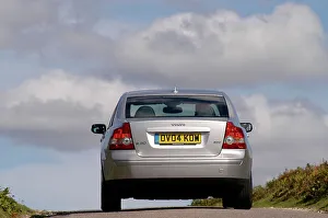 Cornering Prints: 2004 Volvo S40