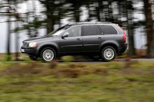 Off Road Prints: 2004 Volvo XC90