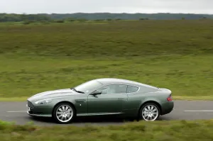 Powerful Prints: 2005 Aston Martin DB9