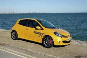 Renault Prints: 2007 Renault Clio Sport 197
