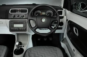 Skoda Prints: 2007 Skoda Roomster Tdi