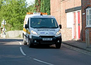 Load Prints: 2008 Citroen van abnormal load warning vehicle
