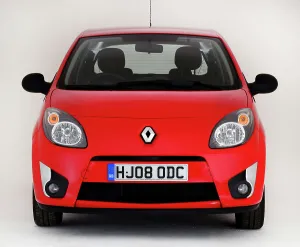 2008 Prints: 2008 Renault Twingo