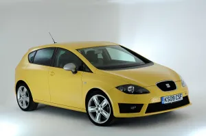 Hatchback Prints: 2009 Seat Leon FR