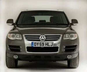 Off Road Prints: 2009 Volkswagen Touareg V6 Tdi
