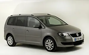 Touran Prints: 2009 Volkswagen Touran Tdi