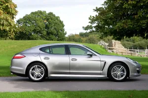2010 Prints: 2010 Porsche Panamera