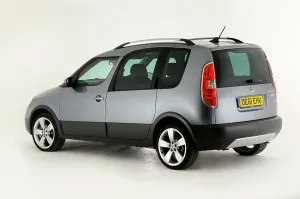 Scout Prints: 2011 Skoda Roomster Scout