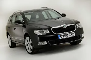 Skoda Prints: 2011 Skoda Superb Tsi