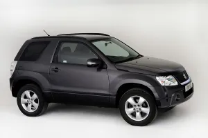 Off Road Prints: 2011 Suzuki Grand Vitara