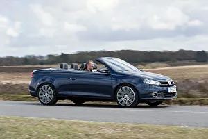 Volkswagen Prints: 2011 Volkswagen EOS 2.0 Tdi
