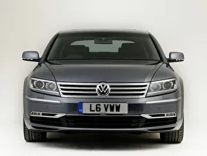 Phaeton Prints: 2012 Volkswagen Phaeton