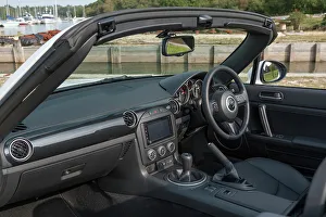 Mazda Prints: 2014 Mazda MX5 Roadster Coupe