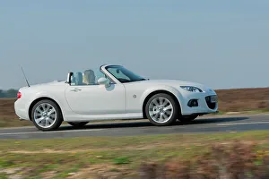 Moving Prints: 2014 Mazda MX5 Roadster Coupe