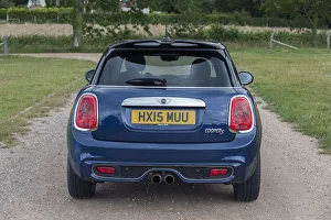 2015 Mini Coopers 5 door. Creator: Unknown