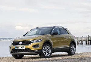 2017 Volkswagen T-Roc. Creator: Unknown