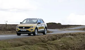 2017 Volkswagen T-Roc. Creator: Unknown