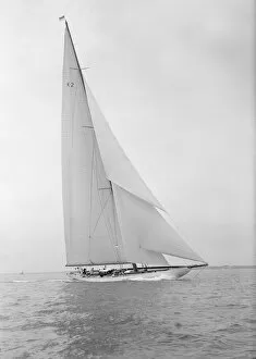 Adam Mortimer Gallery: The 23-metre cutter Astra sailing close-hauled, 1933. Creator: Kirk & Sons of Cowes