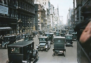 1913 Prints: 5th Ave. - Easter, 13, 1913. Creator: Bain News Service