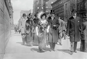 Strolling Prints: 5th Ave. - Easter 1911. Creator: Bain News Service